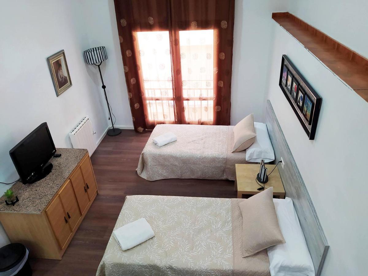Casa Ramon Y Cajal Alcañiz Exteriör bild
